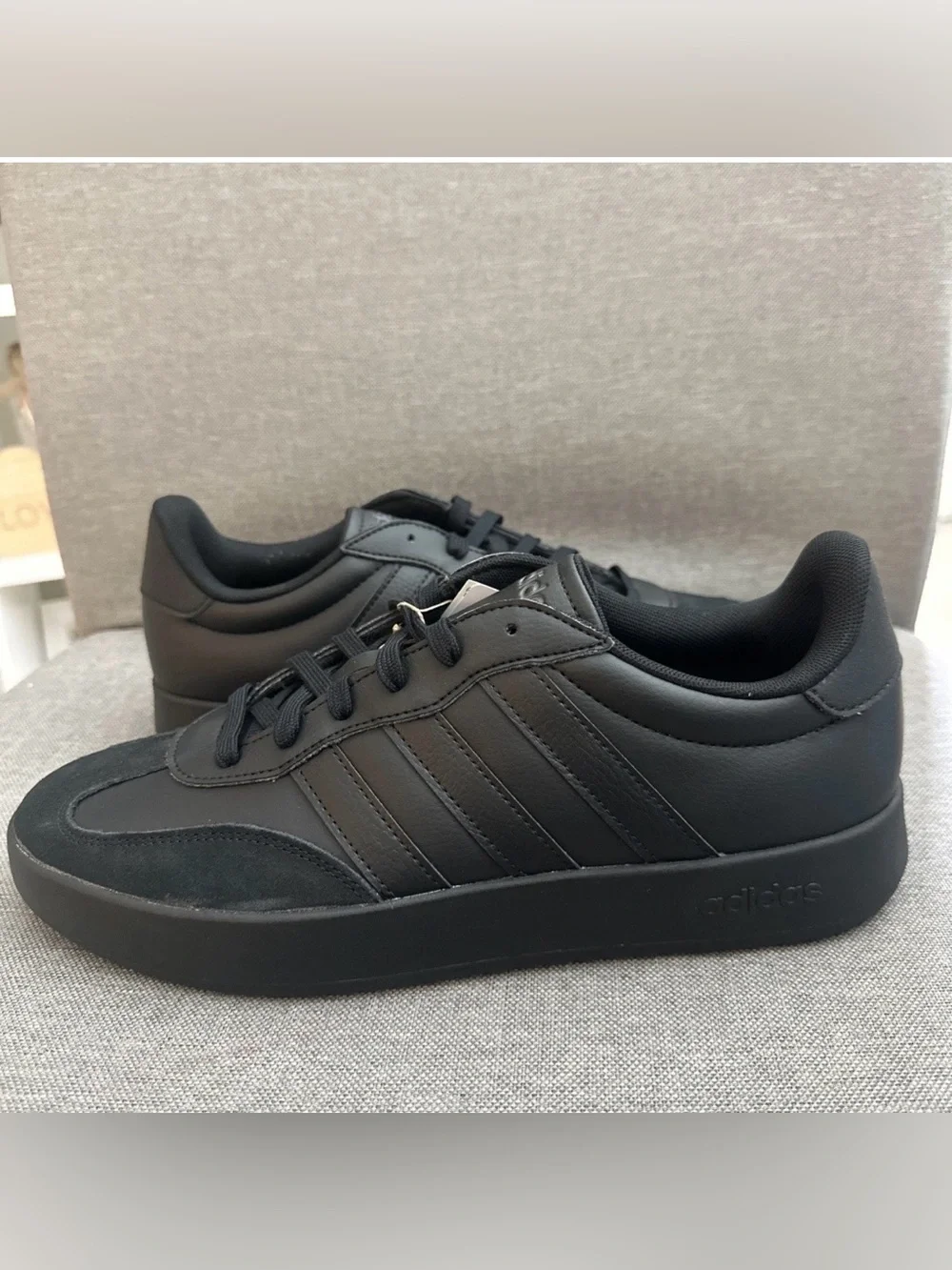 Adidas Barreda Sportswear Men’s Shoes Size 11.5 Black Low Top Sneakers NIB